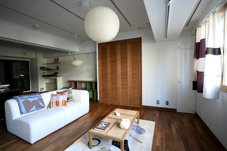 MYTONE STUDIO｜雑貨撮影からコーディネート撮影、家族シーンまで幅広く対応