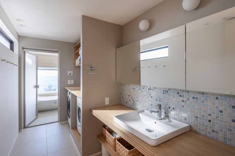 KURUWA OCEAN VIEW｜ライフスタイルPRや美容ブランドの撮影に