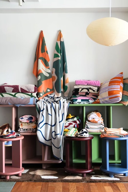 MYTONE STUDIO｜空間を彩るブランケット、クッションカバー