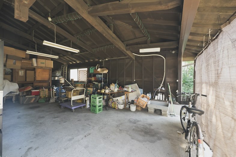 淡路島バーガー 国立谷保店｜DIY撮影やレトロ演出に