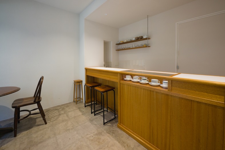 Tea for You｜木の温もりが印象的なカウンター席