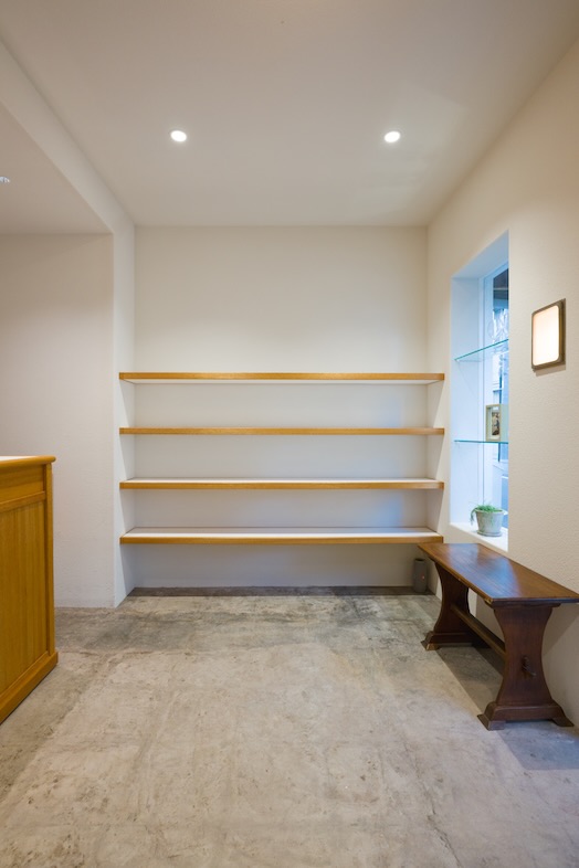 Tea for You｜商品撮影に最適な棚