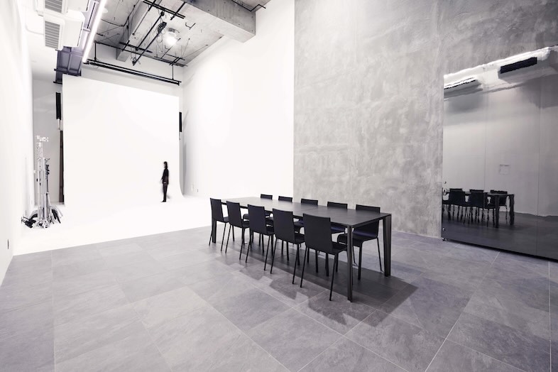 RAISONNE AKASAKA｜【B2F】スチール・ムービー撮影から、展示会やイベントまで幅広い用途で利用可能