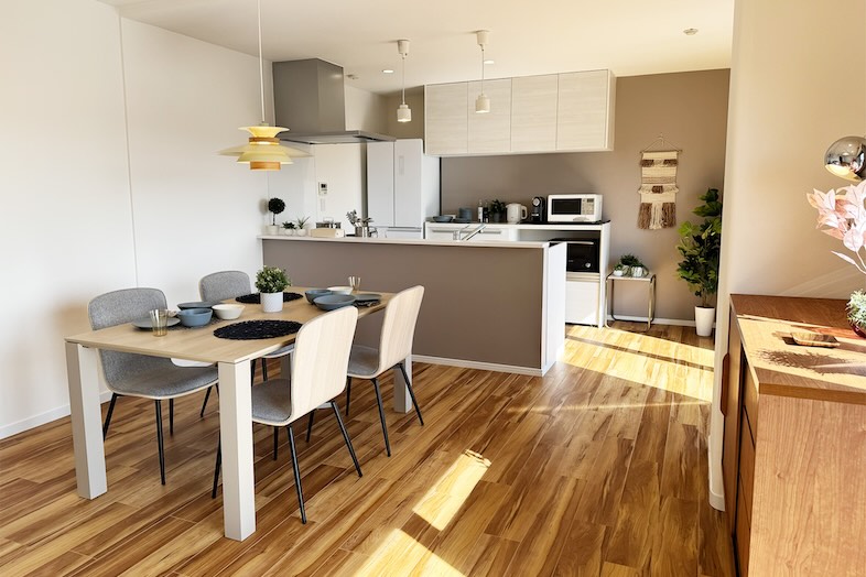 つつじヶ丘マンションスタジオ / 高商スタジオ｜【5F】ウッドを中心とした温かみのある雰囲気