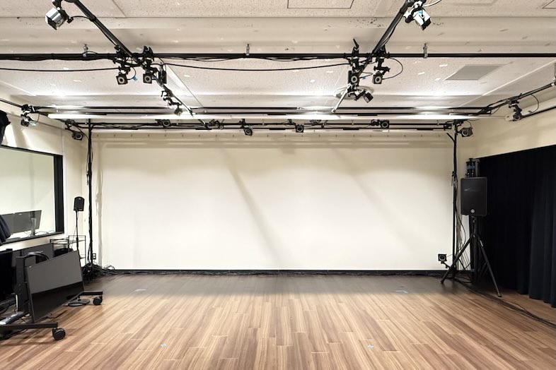 トメロンスタジオ｜【第2スタジオ】アクション・ダンス・演技など大きな動きを伴うモーションキャプチャー撮影やリハーサルに最適