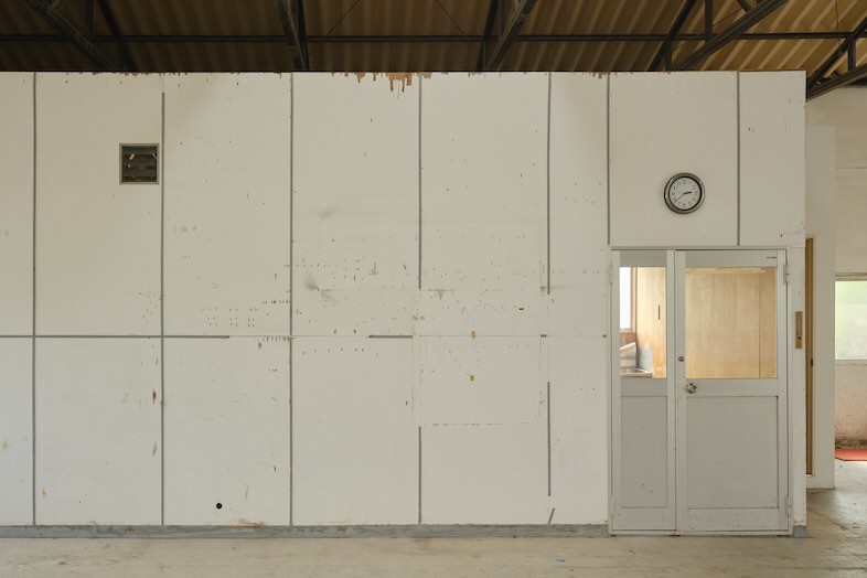 服部プロスタジオ PART1｜メイクや着替えが可能な控室