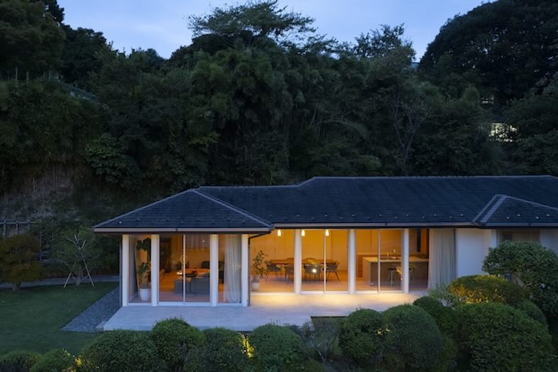 J studio 鎌倉 丘の家｜ムーディーな外観カットに