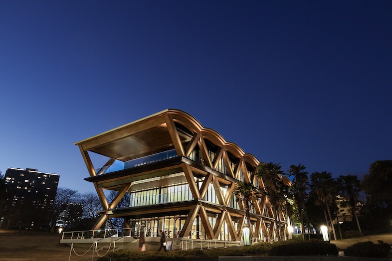 CRAZY GRANDE MAISON｜【外観】港に面する新たなランドマークとなる施設の2・3階で撮影可能