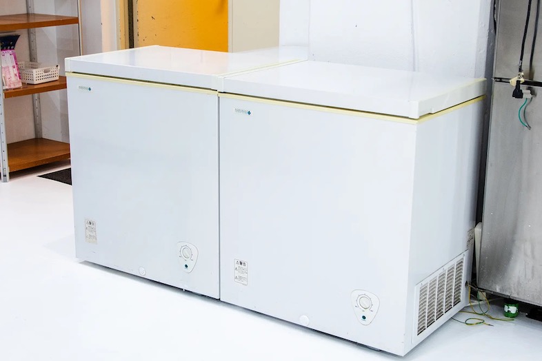 パトローネ ７studio｜設備・備品（業務用冷凍庫）