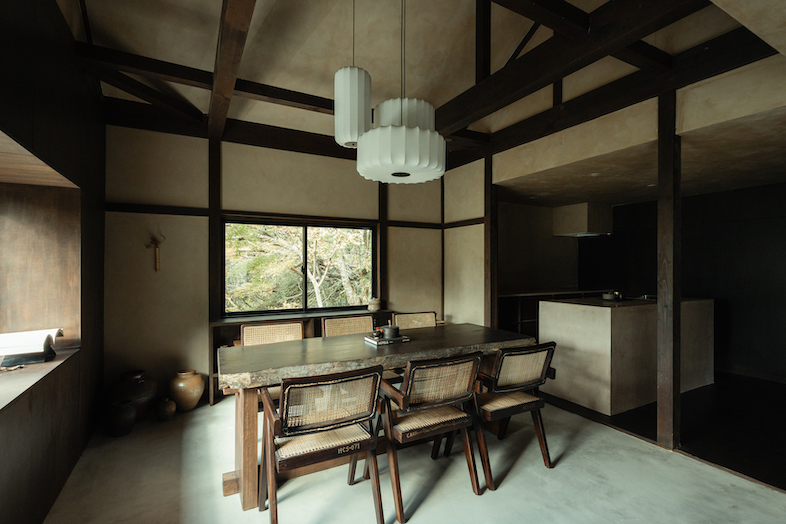 NEFU HAKONE｜広い画角での人物撮影や座談会シーンの再現に