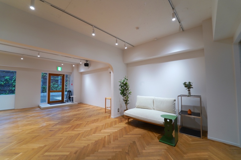 GOBLIN.表参道SIDEWALK店｜ハウスシーンの撮影にも最適なスタジオ空間