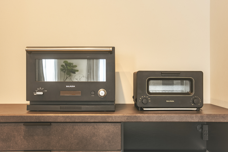 The Confidence House上板橋｜電子レンジなどのキッチン家電も充実