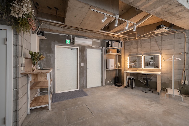 BUNKER STUDIO｜天候に左右されない地下スタジオだから、撮影時のストレスもフリー