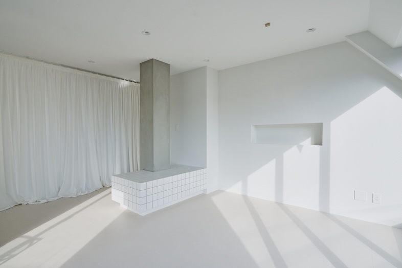 som studio shibuya｜ミニマルな世界観のファッション撮影にも◎