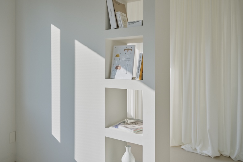 som studio shibuya｜立体感のあるニッチ棚
