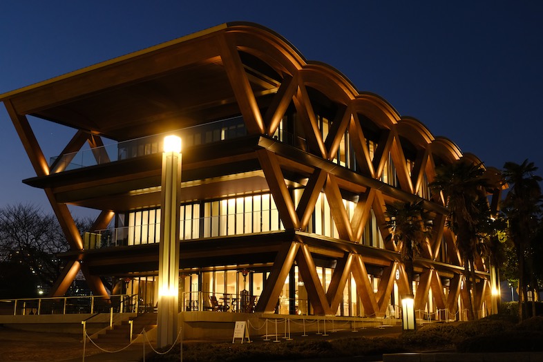 CRAZY GRANDE MAISON｜【外観】山下泰樹による洗練された建築デザインは、時間を問わず画になる外観撮影を実現します