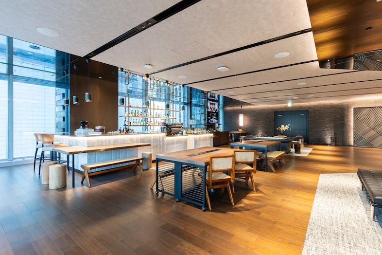 The Executive Centre　JPタワー｜150㎡の広さを活かし複数カメラでも余裕のある構図が組めるハイエンドなビジネスラウンジ