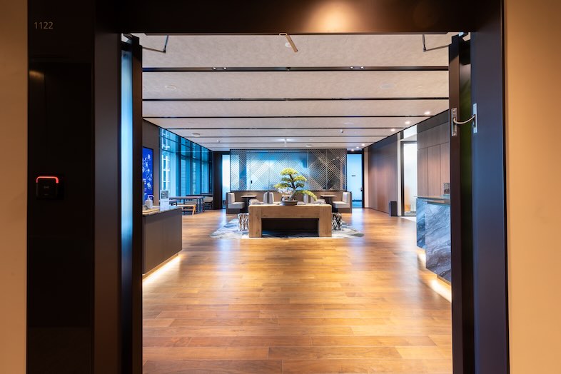 The Executive Centre　JPタワー｜ラウンジ入口