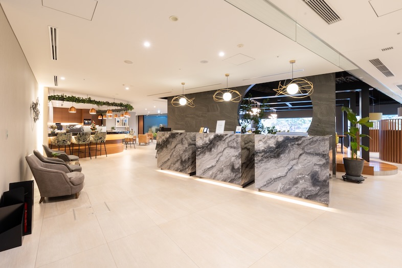 The Executive Centre　目黒アルコタワー｜272㎡の広さと温かみのある内装は、明るく前向きな企業イメージの演出に最適