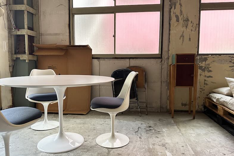 旧海岸第十スタジオ｜上質なインテリアに囲まれながらのインタビュー、対話シーン、商品などの撮影ができる