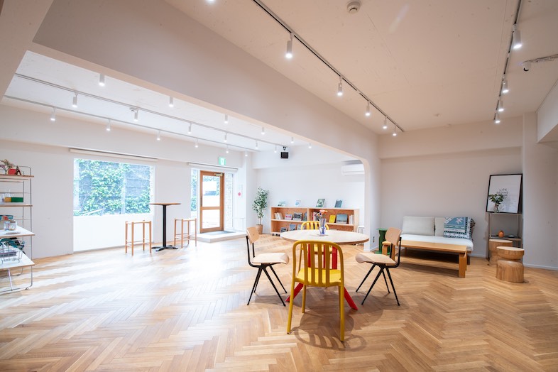 GOBLIN.表参道SIDEWALK店｜路面店なので、機材や商品の搬入も楽々