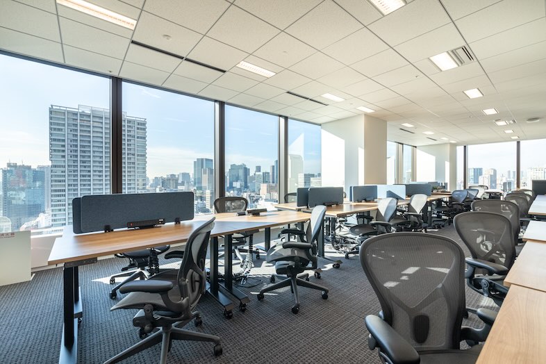 The Executive Centre 世界貿易センタービルディング南館｜高層階ならではの眺望を背景に、信頼感と先進性を同時に伝えられるオフィスシーンが撮れる