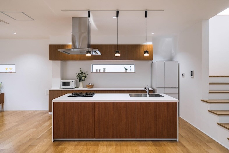 スタジオPia 36.Hygge｜【1F】キッチンを中心に、家族設定の生活シーン撮影がしやすい北欧テイストの空間