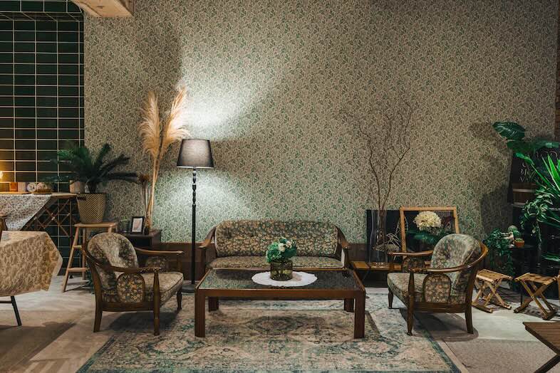 in the house / Nishiwaseda “Emporium”｜ヨーロピアンテイストのスタジオ特集｜EC・アパレル商品撮影におすすめ