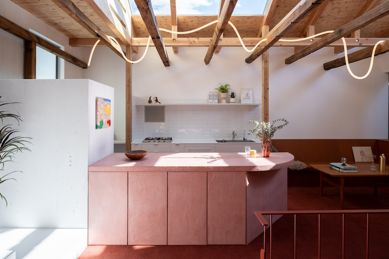 GREEN BOX IKEJIRI｜【2階大部屋】モールテックス天板のアイランドキッチンは商品撮影に最適