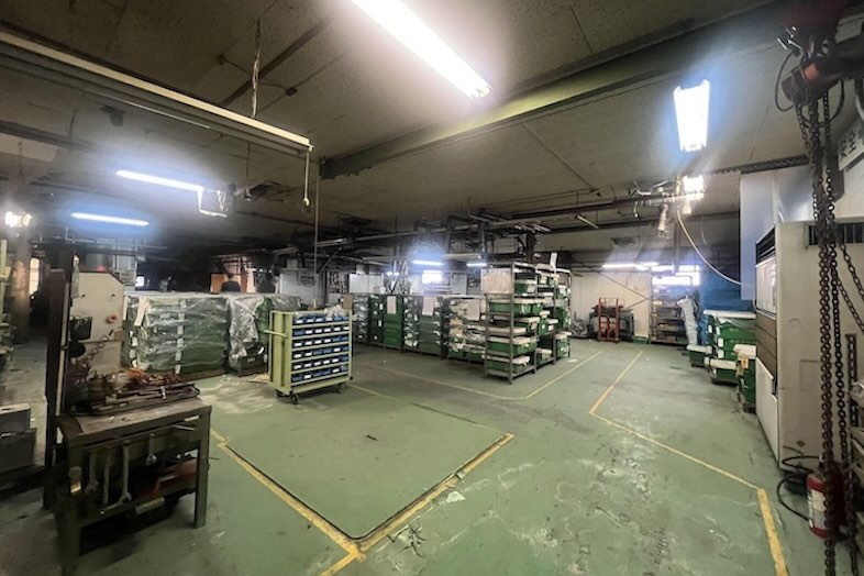 スタジオPia43.板橋工場｜【2F倉庫_2】リアルな作業動線が残るので、ドキュメンタリー風演出も◎