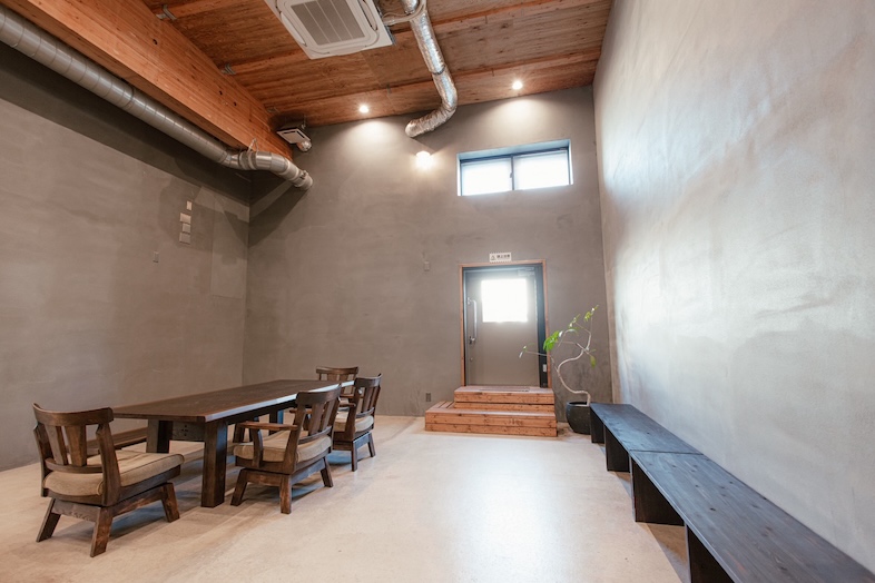 JF KUGENUMA STUDIO｜【室内】キッチン側から見た室内