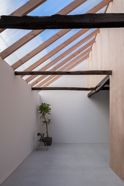 GREEN BOX IKEJIRI｜【1階スタジオ】最大天井高4.8mの開放感抜群の空間