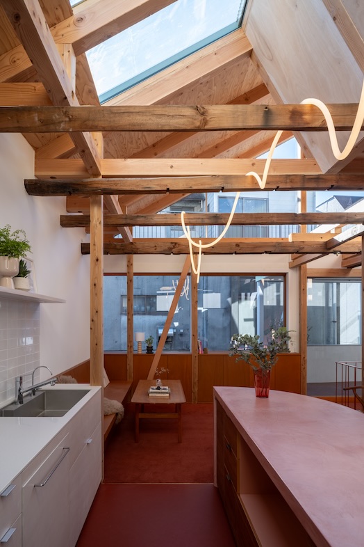 GREEN BOX IKEJIRI｜【2階大部屋】半屋外のニュアンスを取り入れた撮影が可能