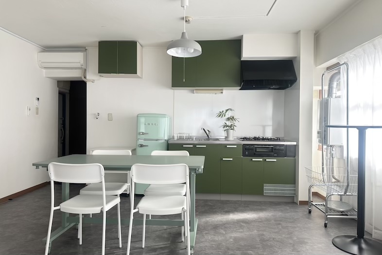 studio jane 水道橋スタジオ｜【Dining room】キッチンを備えた生活感のある空間