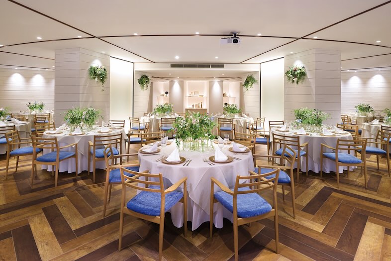 MARINE TOWER WEDDING｜【3階】披露宴やパーティーシーンをそのまま切り取れる上質な会場