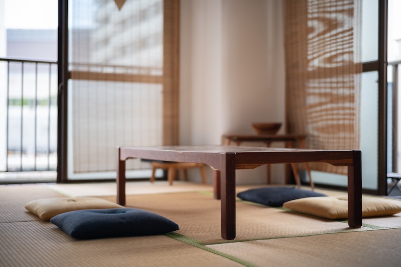 スタジオおざぶ｜どこか懐かしさを残す和室はエモーショナルなカットの撮影に最適