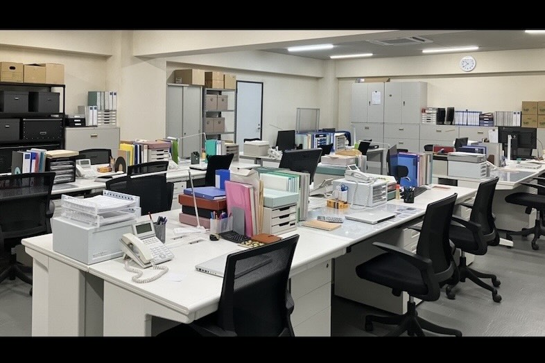 RIMATE A Studios｜【オフィス・中会議室セット】中規模なオフィスで会議室などにも模様変え可能