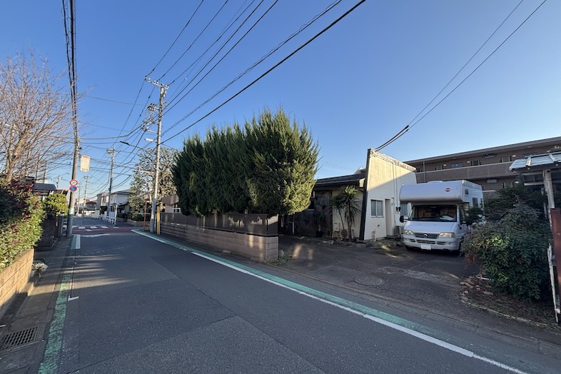 トンボハウススタジオ｜【外観】閑静な住宅街に溶け込む平屋一戸建て住宅