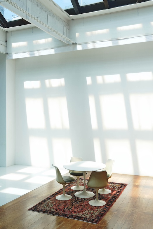 ローズスタジオ南青山｜全面天窓から終日安定した光が降り注ぐNYペントハウススタイルのスタジオ