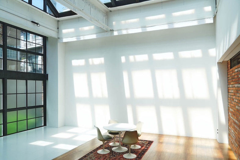 ローズスタジオ南青山｜どんなブランド世界にも馴染む