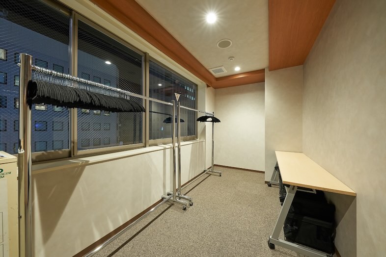 GOBLIN.新橋店 -SALON-｜【7F】クローク