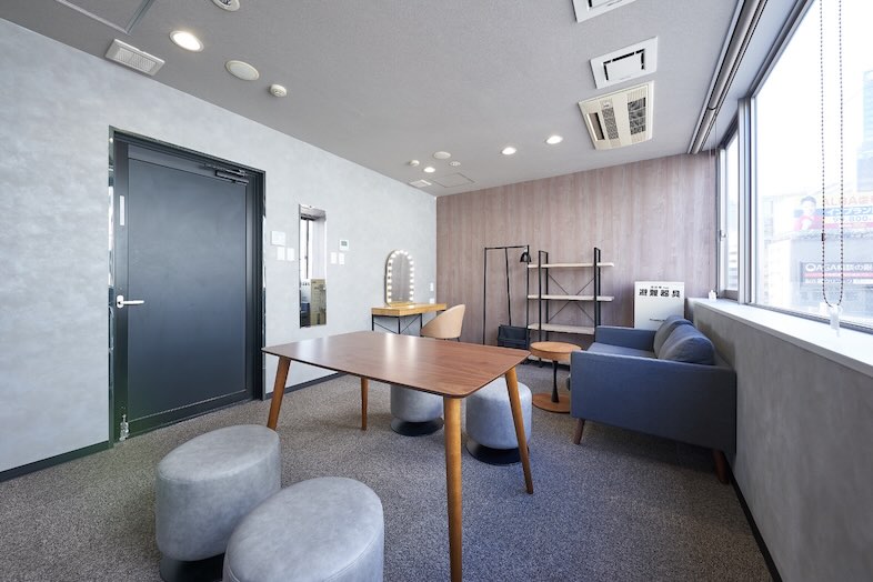 GOBLIN.新橋店 -SALON-｜【6F】控室B