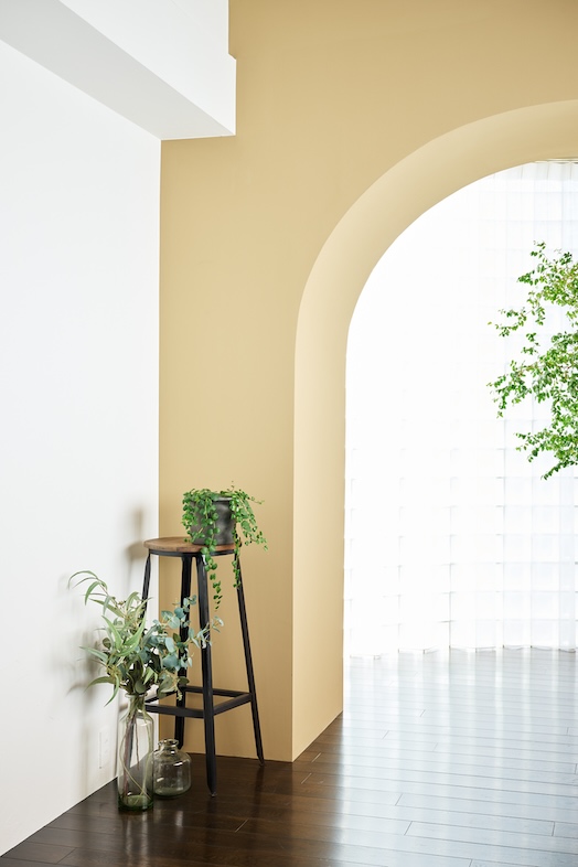 studio SPINDLE｜【WOOD FLOOR】アーチの奥行きを活かしたミニマルなカットが撮れる