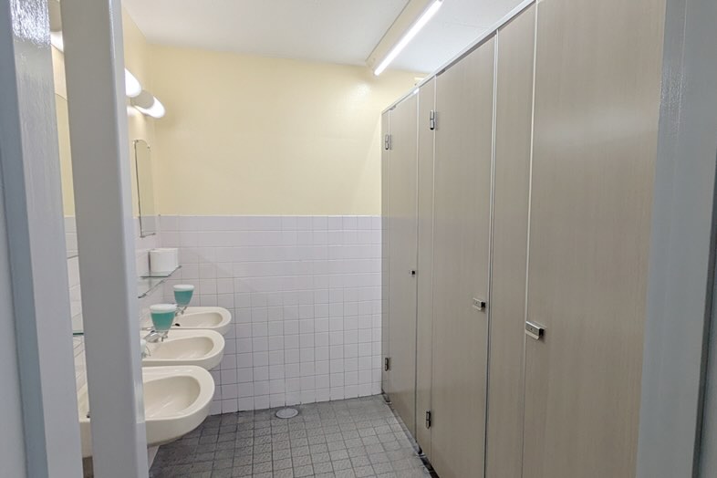 Studio INDIGO｜女子トイレ個室