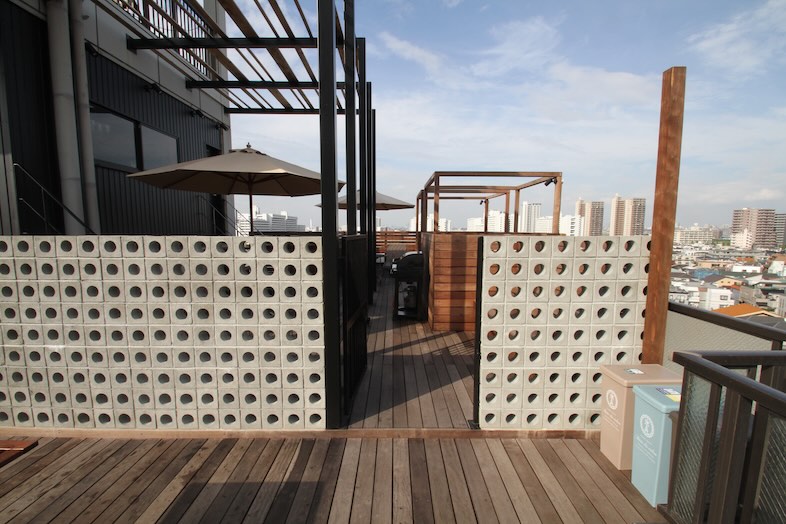 GOBLIN.川崎SKY LOUNGE店｜ウッドデッキスペース