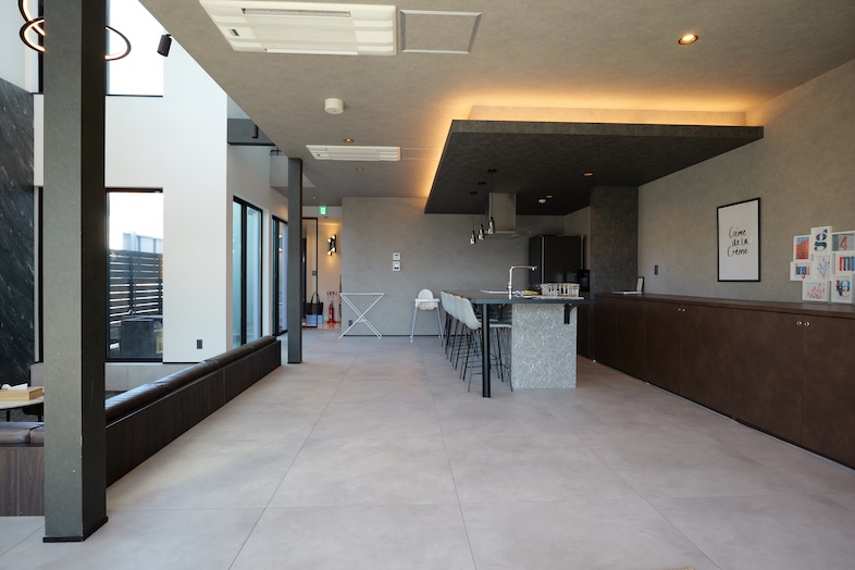 RE:VER北条｜【1F】高級感あふれるラグジュアリーなLDK