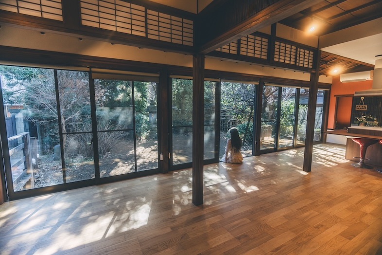 かわせみ亭【巣鴨古民家スペース】｜アパレルのスチール撮影から、CM広告ムービー撮影まで対応できる縁側スペース