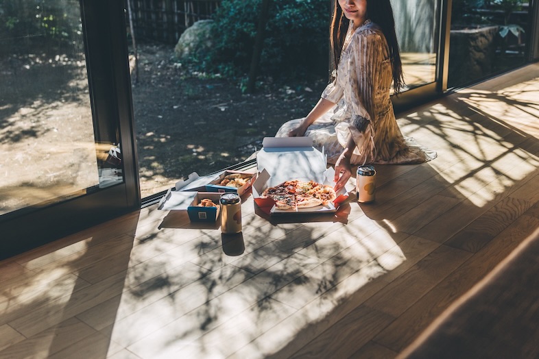 かわせみ亭【巣鴨古民家スペース】｜縁側には、柔らかな自然光が心地よく差し込みます