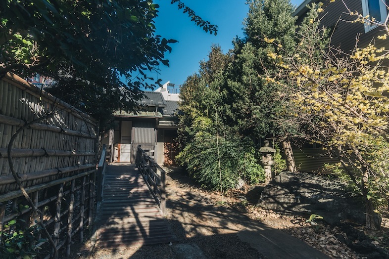 かわせみ亭【巣鴨古民家スペース】｜導入カットに使える古民家の佇まい