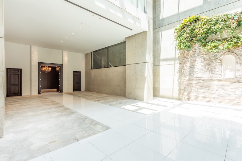 House of OMOTESANDO｜【Sky HALL (B1F)】静けさに包まれた住環境なので、撮影や収録に集中できる